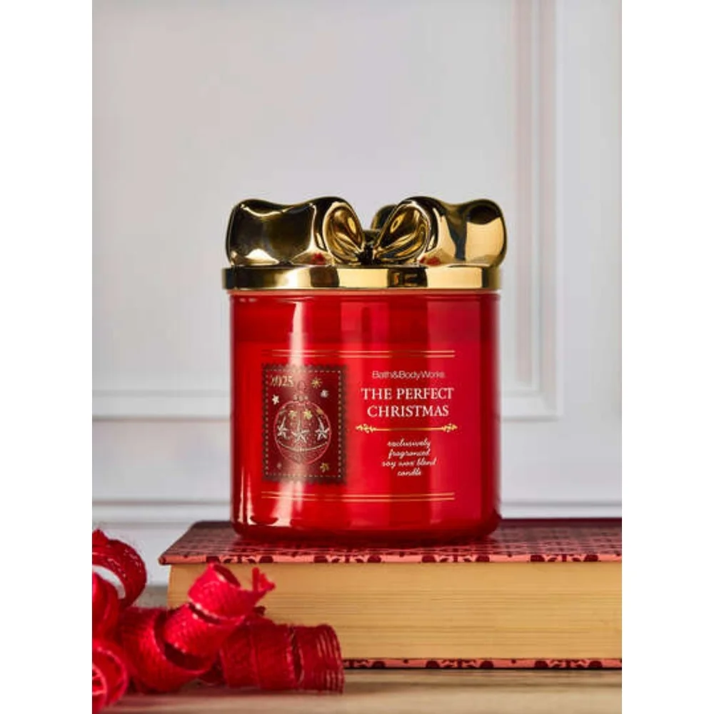 Bath Body Works The Perfect Christmas 3-Wick Candle with Fancy Gold Bow Lid NEW - Picture 2 of 4